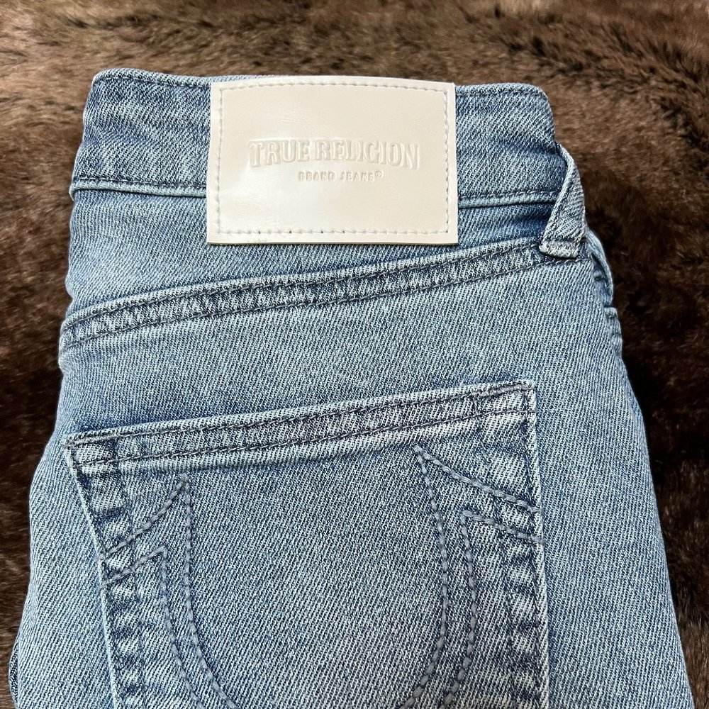 TRUE RELIGION JEANS NEW